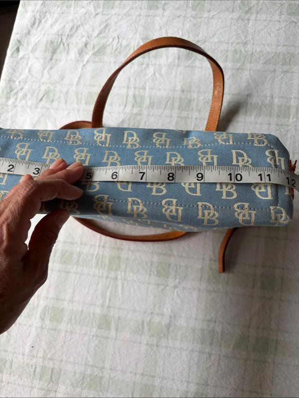 Dooney & Bourke Light Blue Canvas Shoulder Bag with Tan Leather Trim - Image 9