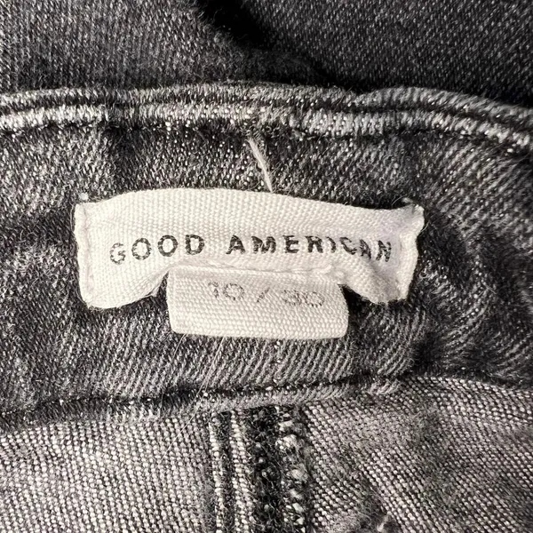 Good American Women's Distressed Black Cropped Jeans Size 10 - Image 3