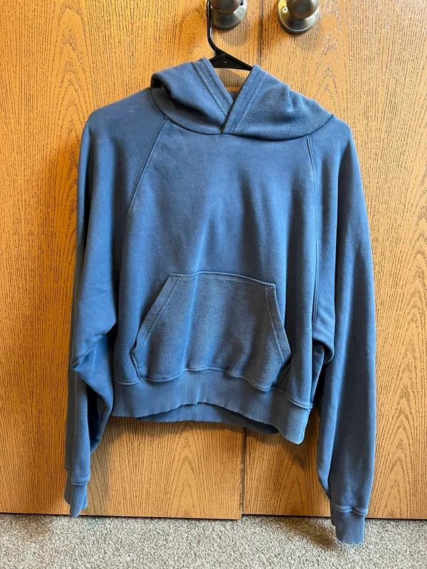 Cropped Hoodie - Image 2