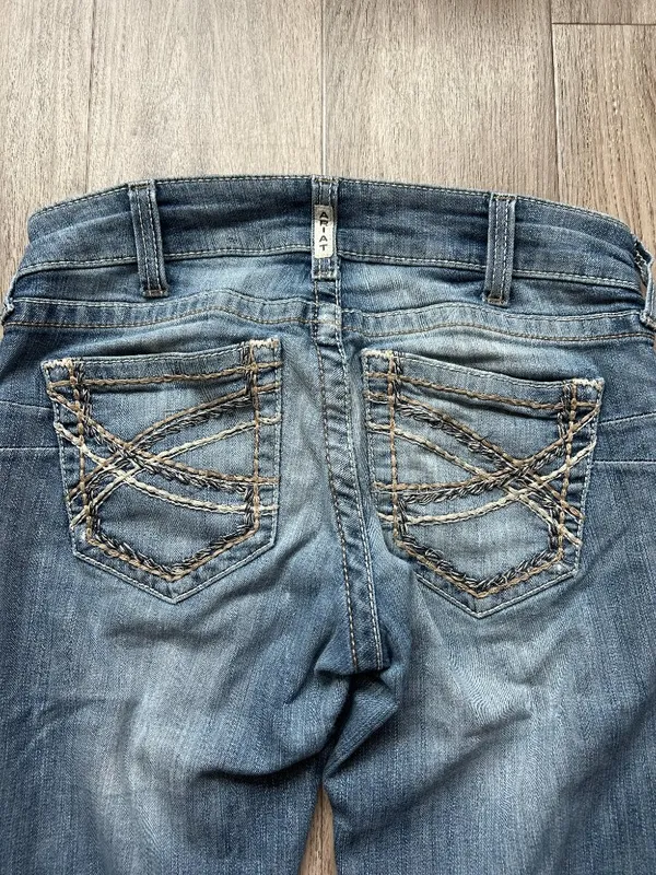 Ariat Real Denim Midrise Distressed Bootcut Jean Medium Wash Size 29 Long - Image 10