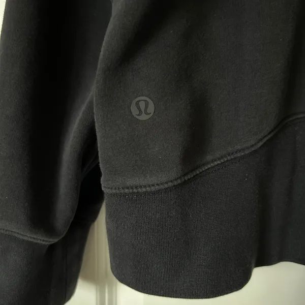 Lululemon Loungeful Pullover Hoodie Cotton Blend Black Kangaroo Pocket Size 6 - Image 3