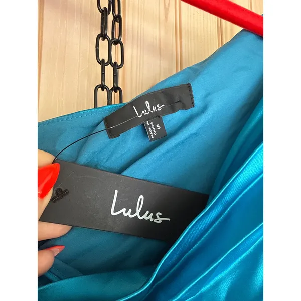 NWT Lulus Constantly Poised Teal Satin Pleated One-Shoulder Mini Dress Party S - Image 5