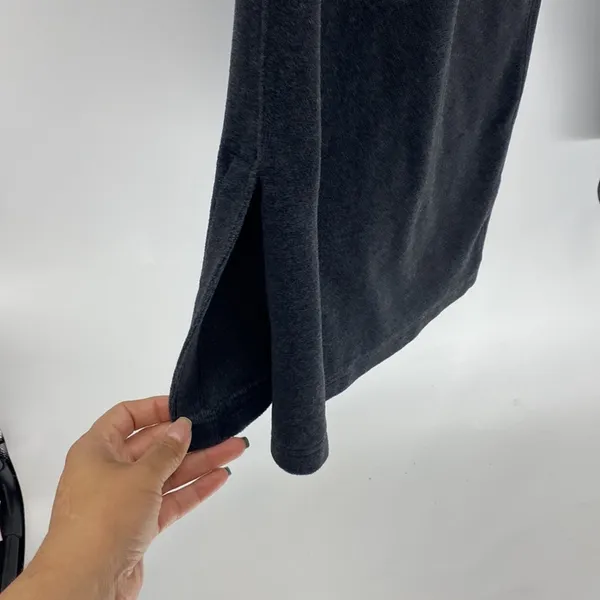 Lululemon Morning Restore black velour side slit at bottom high waisted size 6 - Image 13