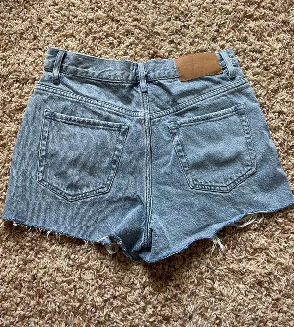 PacSun High-Rise Shorts Vintage - Image 2