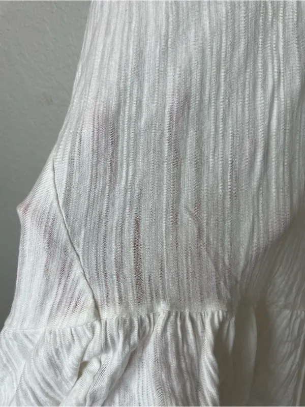 H&M White V-Neck Sleeveless Textured Peplum Tank Size L - Image 5