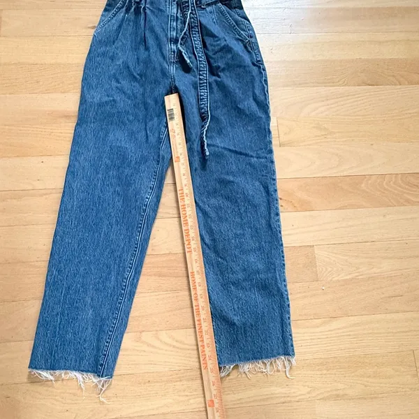 Abercrombie & Fitch Paper Bag Jeans High Waist Cropped Frayed Hem Denim Blue 4S - Image 3