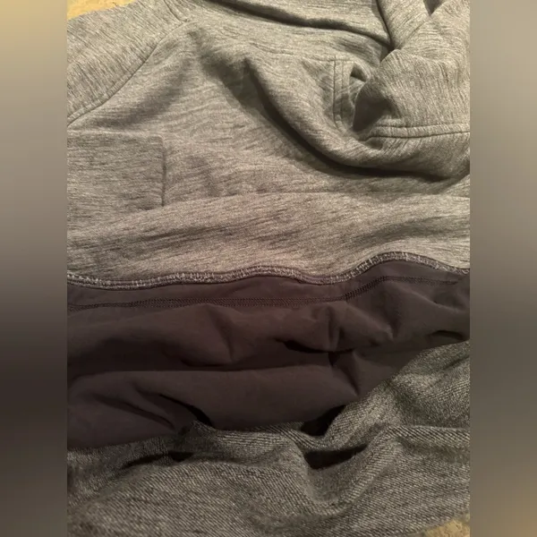 Lululemon Athletica Cowl Neck Pullover Heather Grey Black Cozy Funnel Neck - Image 6