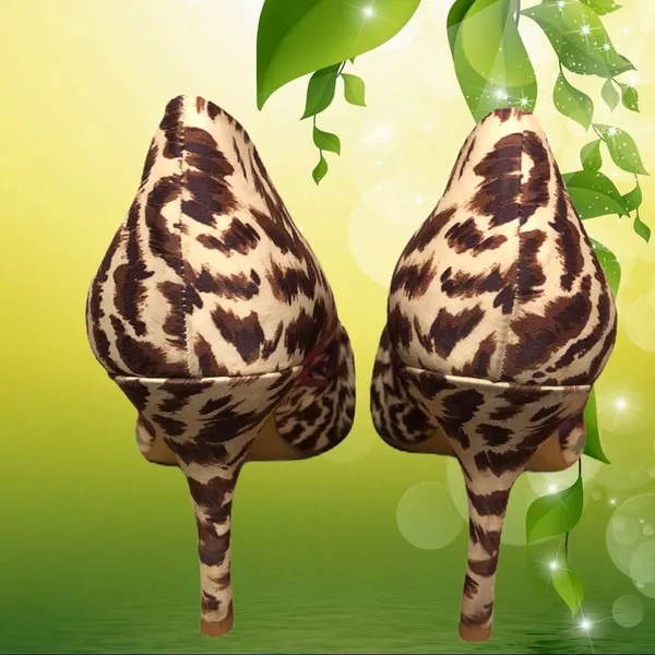 Nine West beautiful animal/floral heels - Image 6