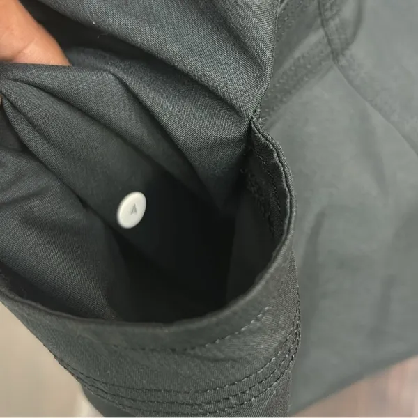 Lululemon Dance Studio Mid-Rise Crop 25" Black size 4 - Image 5