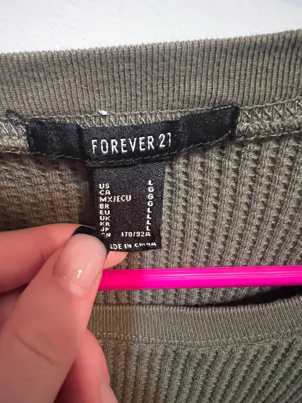 Forever 21 Waffle Knit Crop Top - Image 3