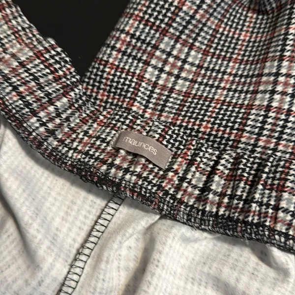 Maurices Plaid Jogger‎ Pants Womens XL Long Red Black Zipper Pockets Elastic - Image 2