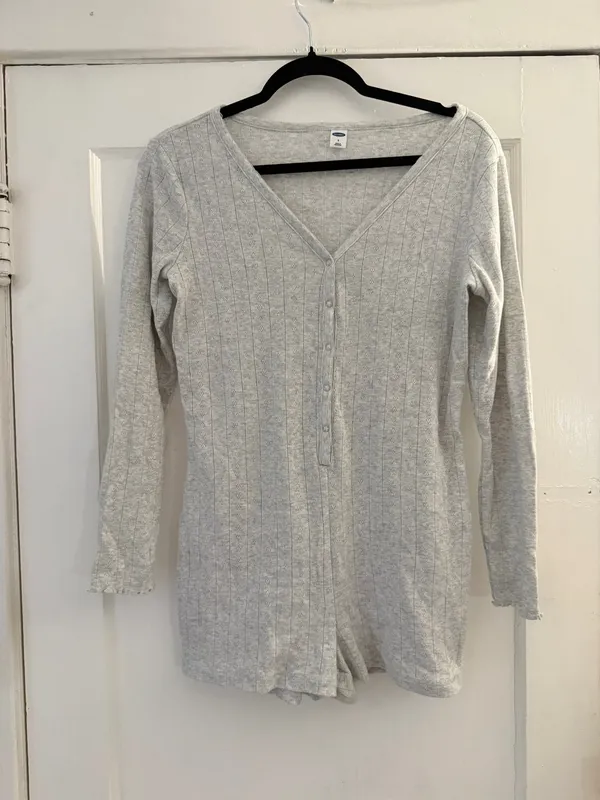 Old Navy PJ Romper - Image 4