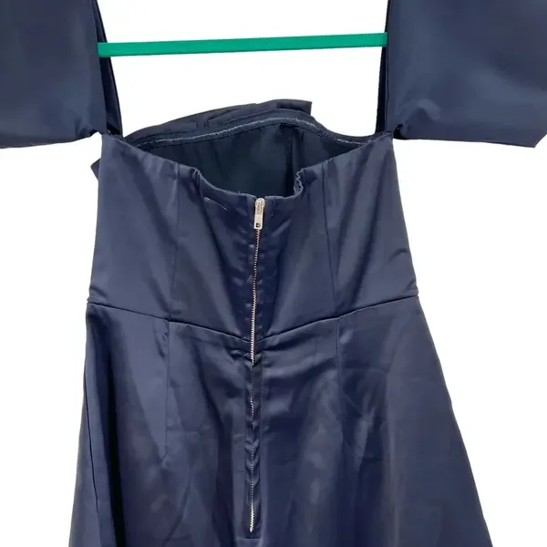 Selfie Leslie Aly Off the Shoulder Satin‎ Romper Navy Blue Size Small - Image 8