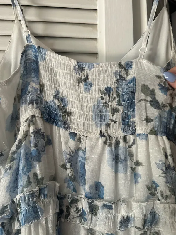 Mi Ami Francesca's blue floral dress - Image 4
