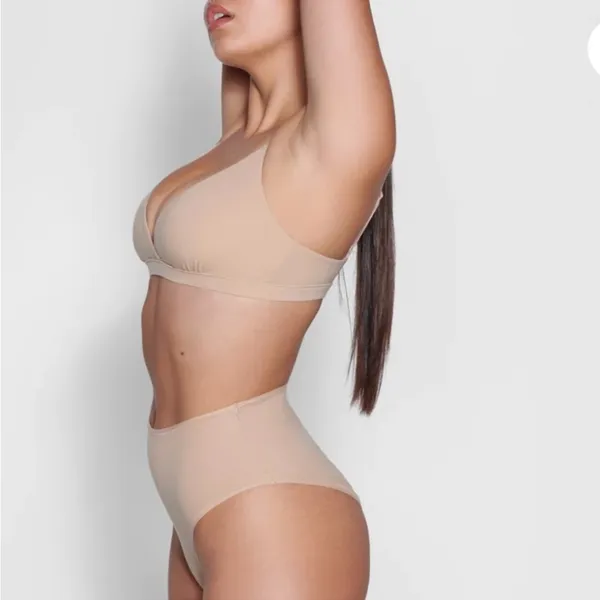 SKIMS Fits Everybody Crossover Bralette Mica Clay Tan Size Small NWT‎ - Image 4