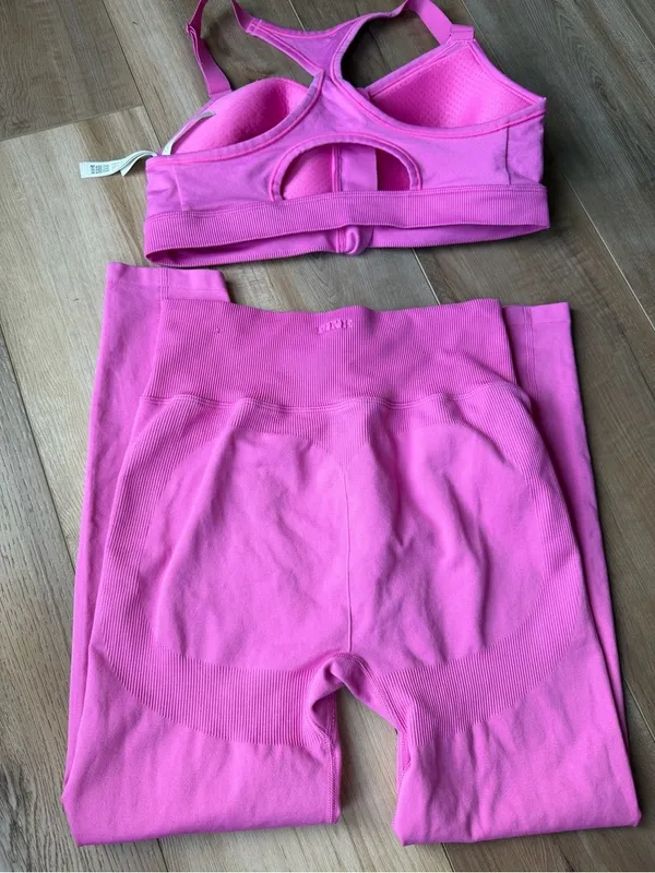 VSX Victoria’s Secret Ribbed Sports Bra & Leggings Set Medium Pink - Image 5