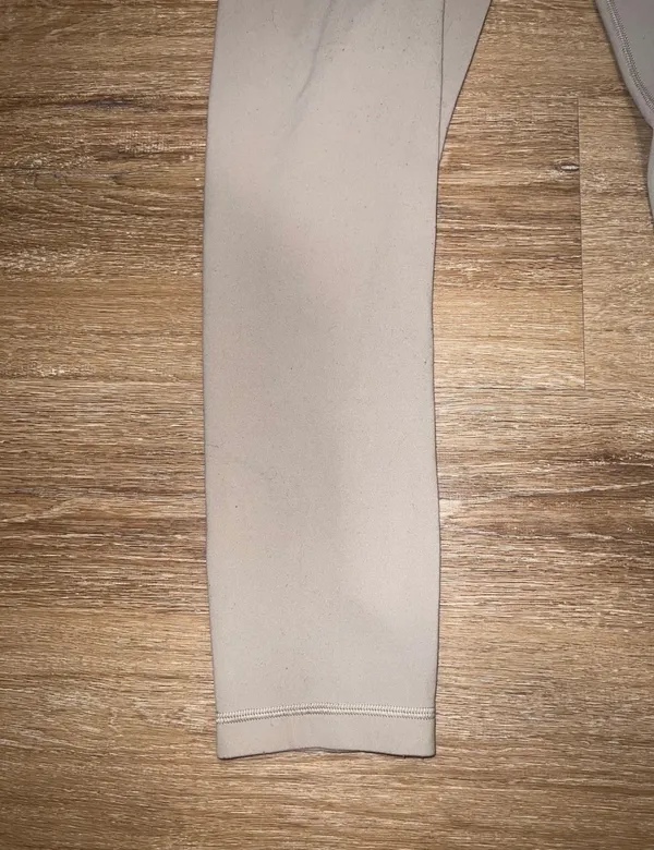 TNA Aritzia Leggings - Image 2