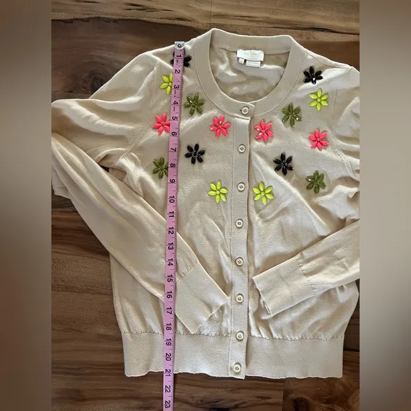 Kate Spade S - - cardigan with rhinestone flowers embroidered - Image 10