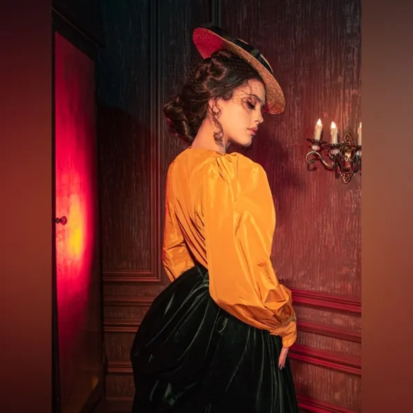 La Femme En Noir Taffeta Edwardian Blouse in Marigold L - Image 4