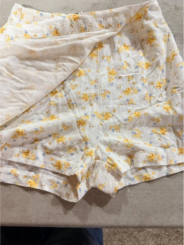 Aeropostale skort sz XS - Image 3