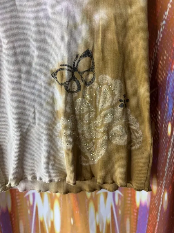Boho Women’s Ivory Brown Tie Dye Butterfly Scoop Neck Henley Tank M - Image 4