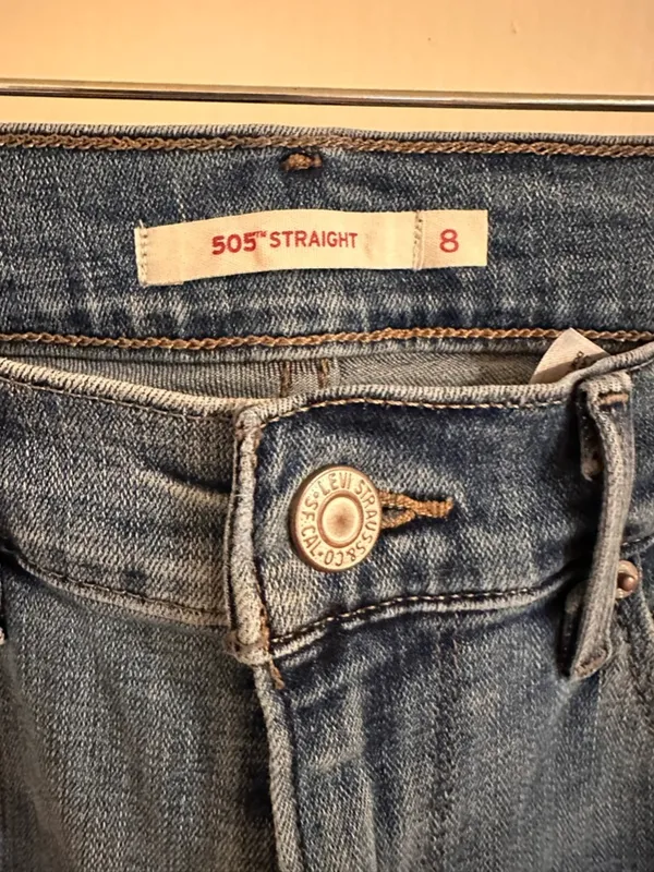 Levi’s 505 Straight Leg Women’s Blue Jeans Size 8 Medium Wash Denim W 28 L 30 - Image 4