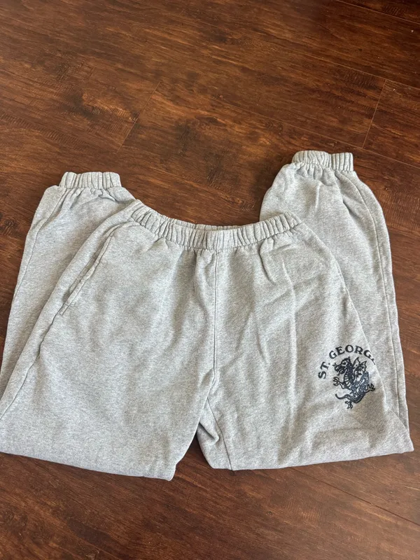 Brandy Melville Rosa Sweatpants - Image 2