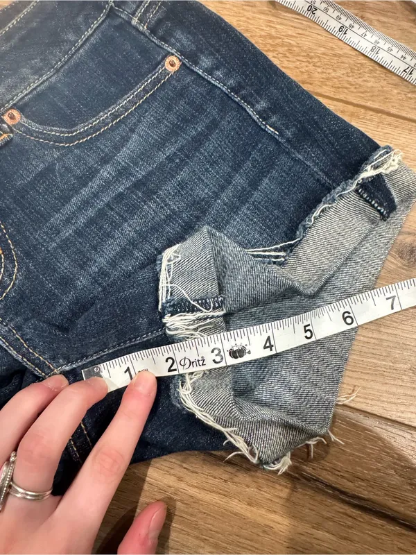AMERICAN EAGLE Casual Vintage 2000s Y2k Low-rise Jean Short Shorts | Size 2 - Image 5