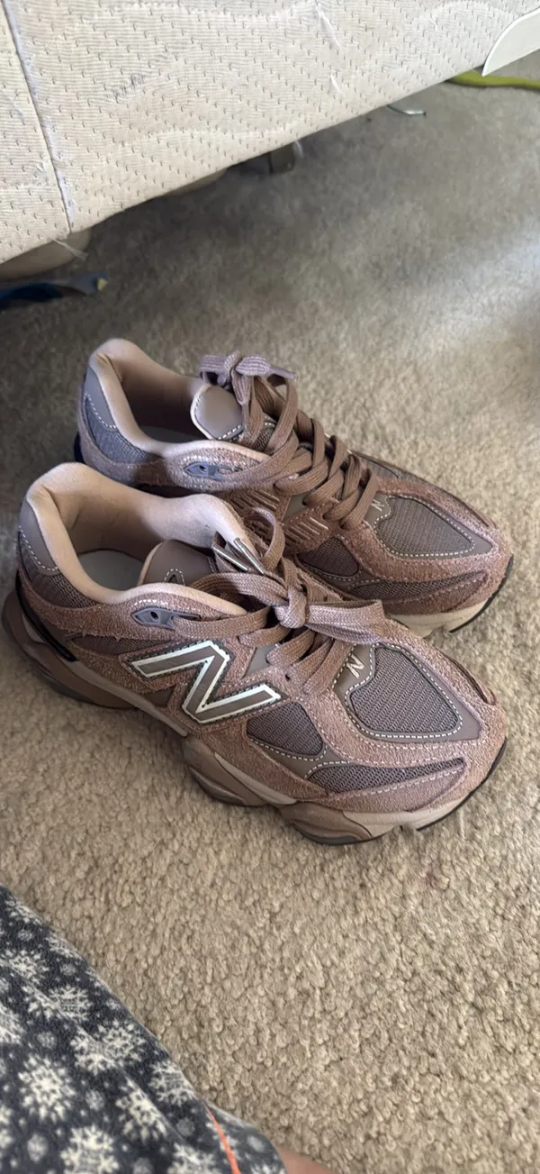 New Balance Sneakers - Image 5