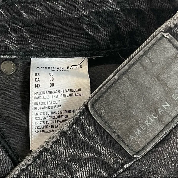 American Eagle Outfitters Black Ripped Jean Shorts Hi-Rise Size 00 Distressed - Image 3