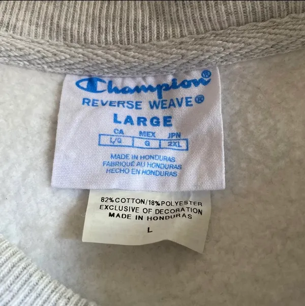 Champion reverse weave light grey crewneck - Image 3
