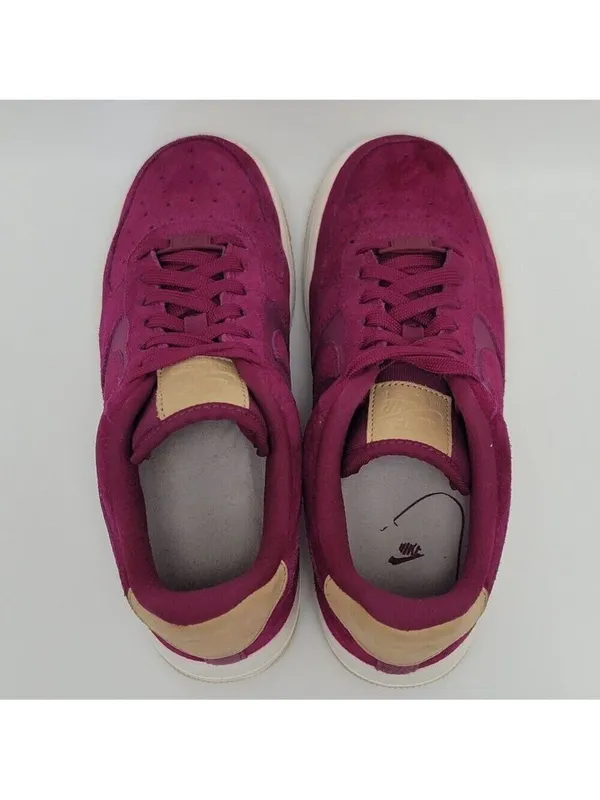 Womens Nike Air Force 1 True Berry Suede Athletic Sneakers Size 7.5 896185-602 - Image 4