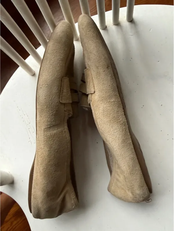 Birdies Beige Suede Loafers with Faux Fur Lining, Size 8.5 - Image 3
