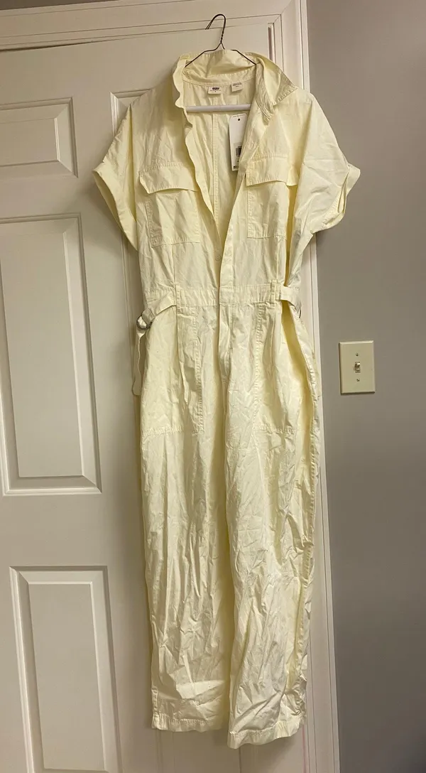 Levi's Pastel Yellow Jumpsuit - Image 4