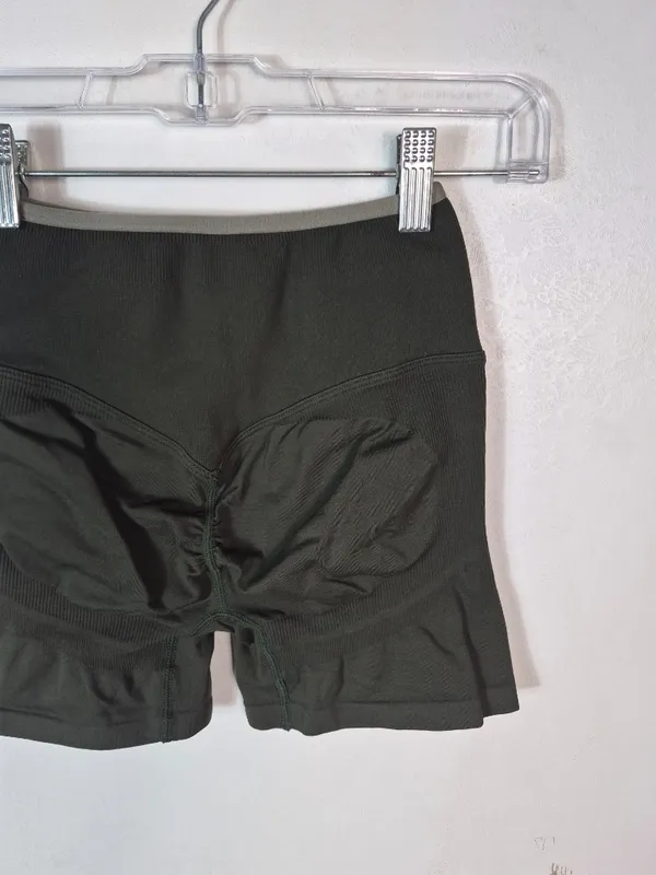 Fabletics Dark Green Seamless Shorts - Image 5