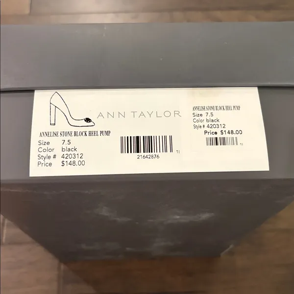 New In Box Ann Taylor Black Suede Annalise Stone Block Heel Pump Sz 7.5 - Image 6