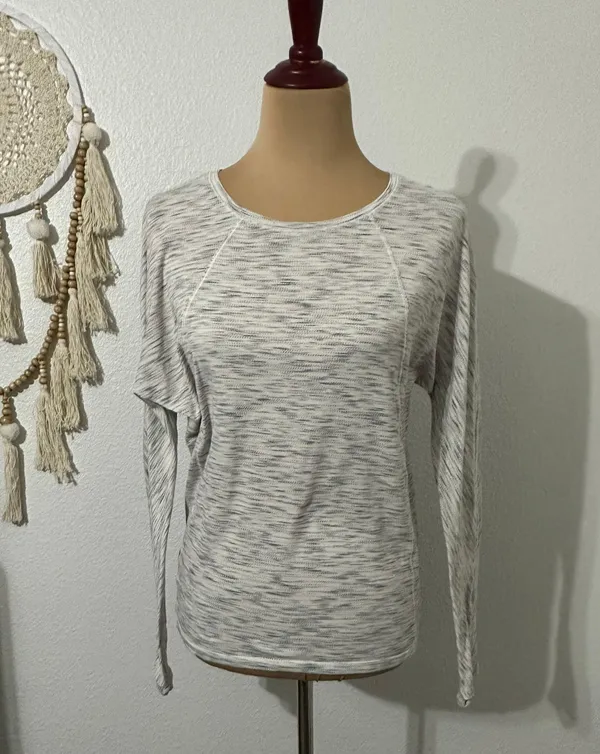 Lululemon Long Sleeve - Image 2