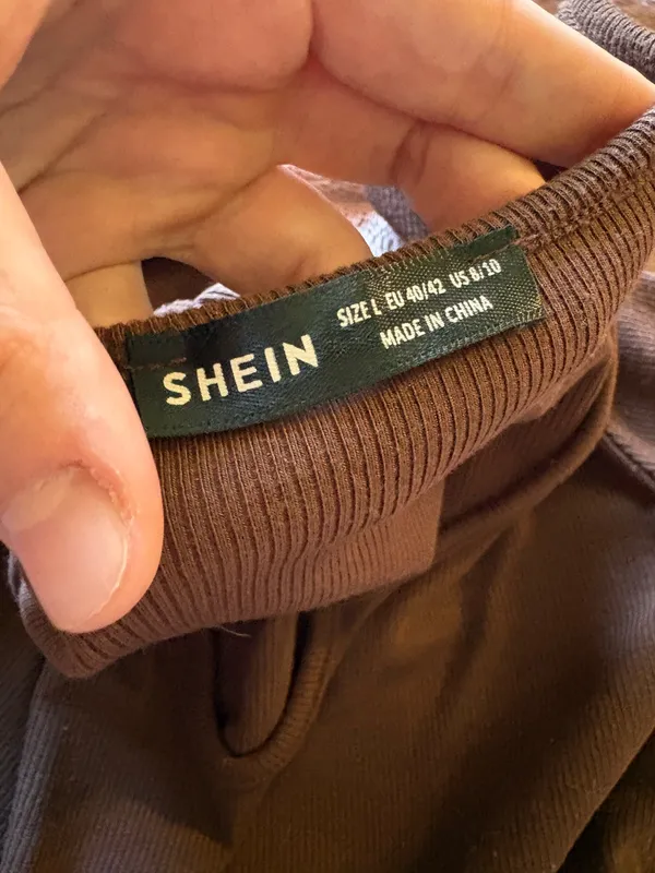 SHEIN V - Image 2