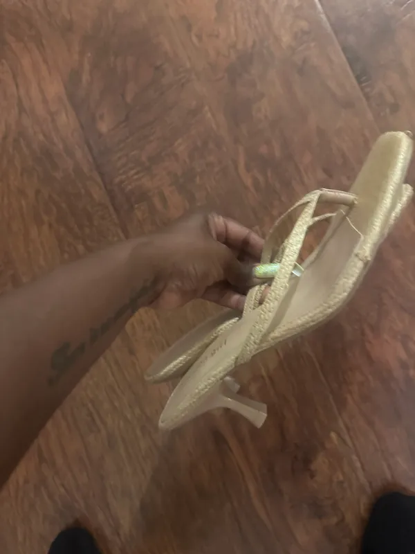 Madden girl woven tan thong kitten heel sandals - Image 5