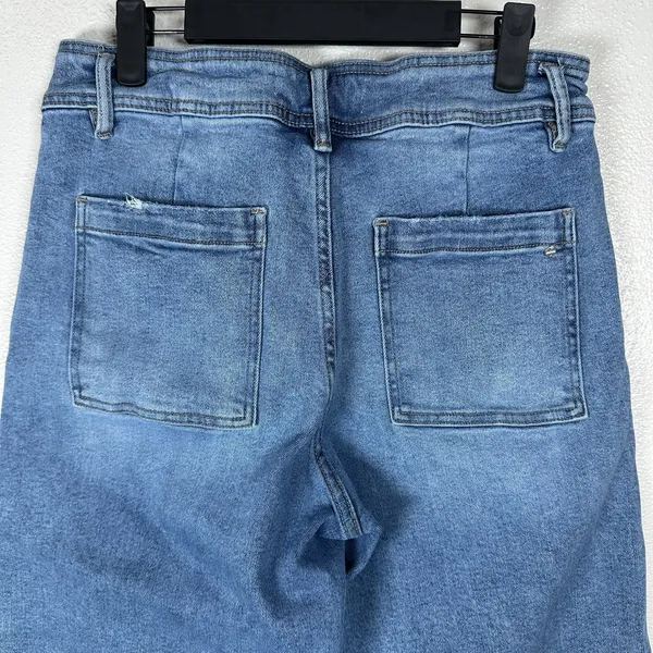 Mica Denim Jeans Size 29 Wide Leg Crop Raw Hem Patch Pockets Medium Wash Stretch - Image 4