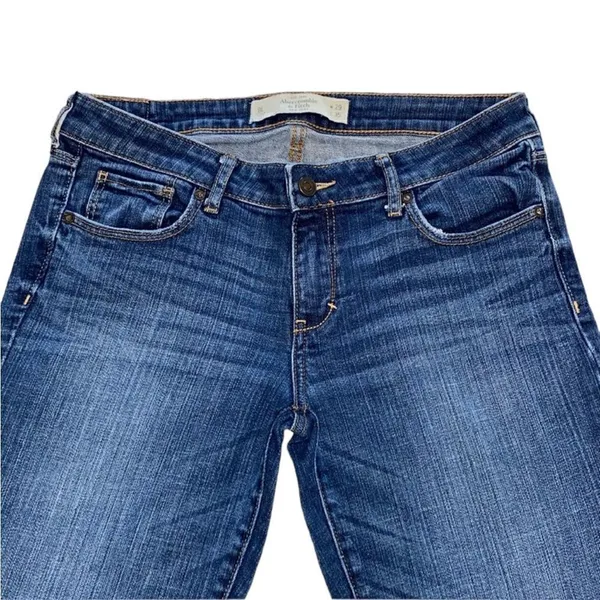Abercrombie & Fitch Blue Jeans(Size 8Long) - Image 4