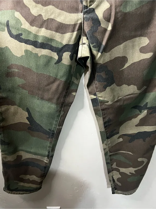 TRAVE Dakota The Big Battle Green Camo Relaxed Trouser Tie Ankle Pants - Image 4