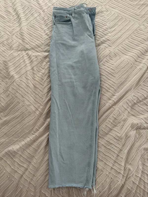 Abercrombie High-Rise Mom Jeans curvy love - Image 4