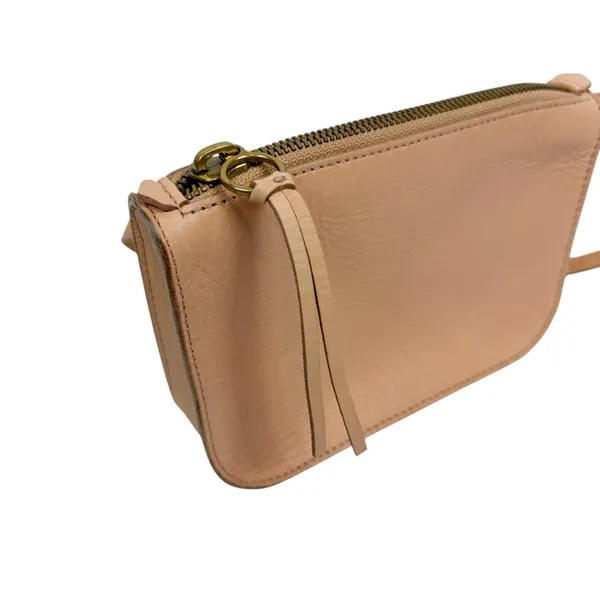 Madewell The Simple Pouch‎ Belt Bag in Linen Cream Leather - Image 15