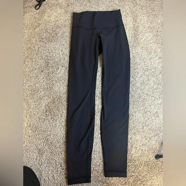 Lululemon black high-waisted leggings black size 6 - Image 3