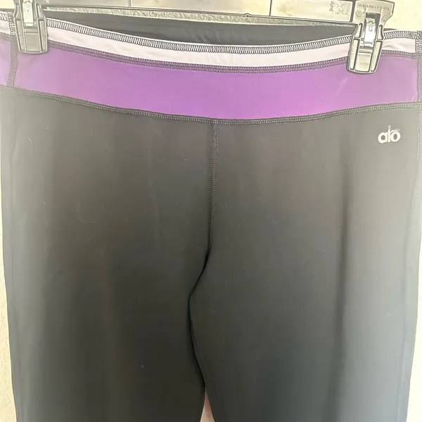Alo Yoga Pants Leggings Wide Leg Small Black Purple Loose Fit CoolFit - Image 3