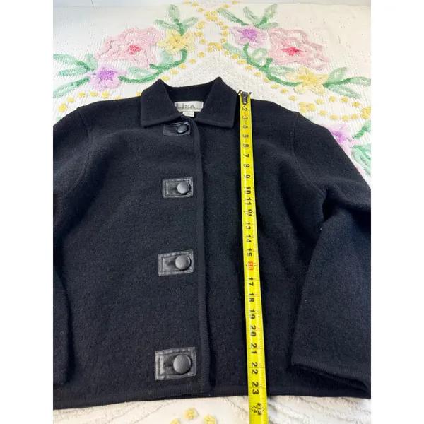 Lisa International Womens vtg Black 100% Boiled‎ Wool Button Front blazer M - Image 3