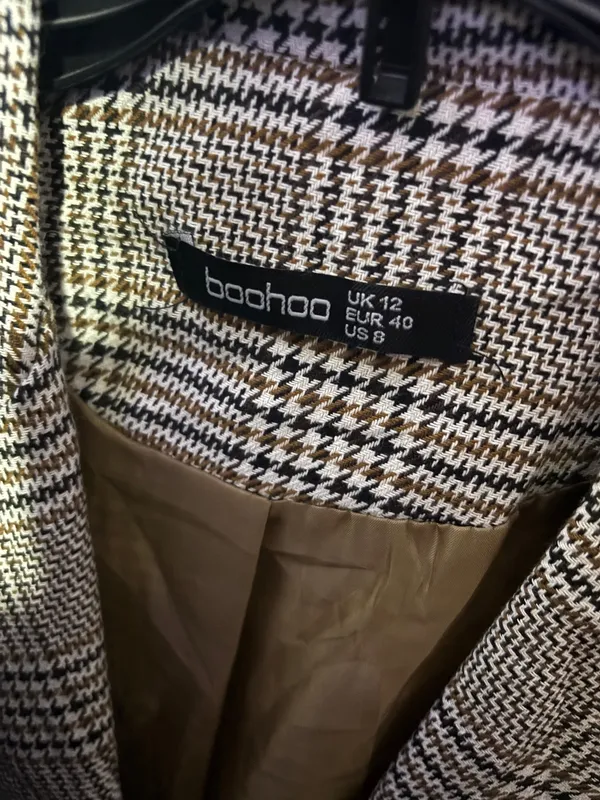 Boohoo plaid blazer - Image 3