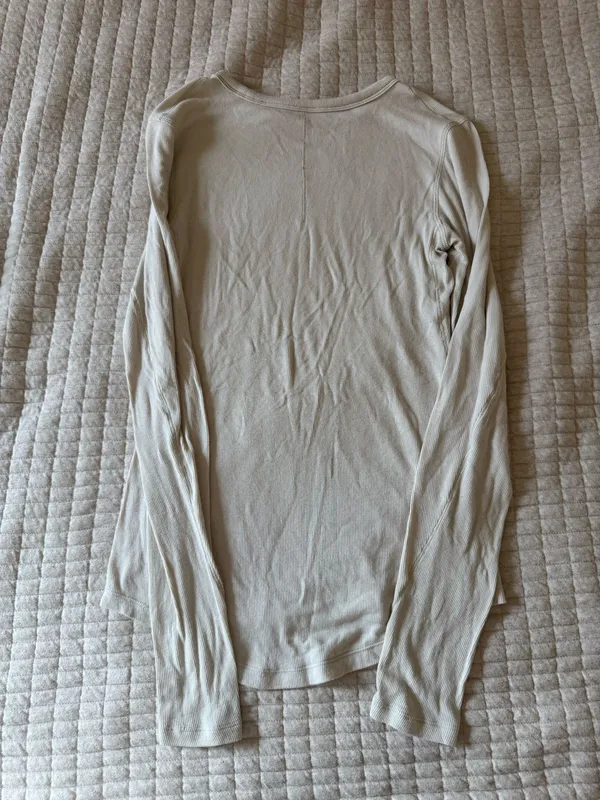 Lululemon Long Sleeve Top - Image 3