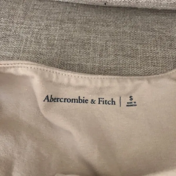 Abercrombie & Fitch Twist Neck Front Tank Cropped Crop Top Small Cream Beige - Image 6